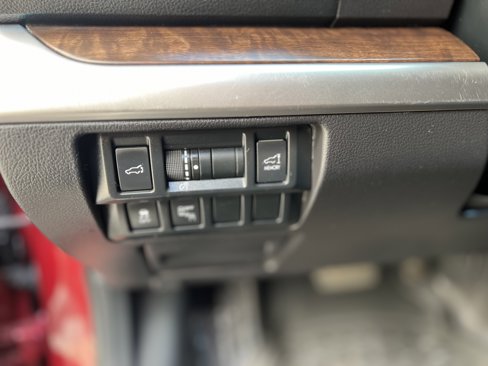 Used 2015 Subaru Outback 3.6R Limited image 12
