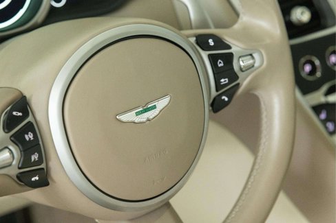 Used 2017 Aston Martin DB11 V12 image 8