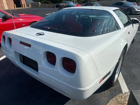 Used 1995 Chevrolet Corvette Coupe image 7