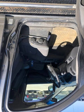 Used 2008 Nissan Frontier NISMO w/ Tow Hitch Pkg image 7