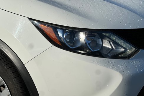 Used 2019 Nissan Rogue Sport S image 45