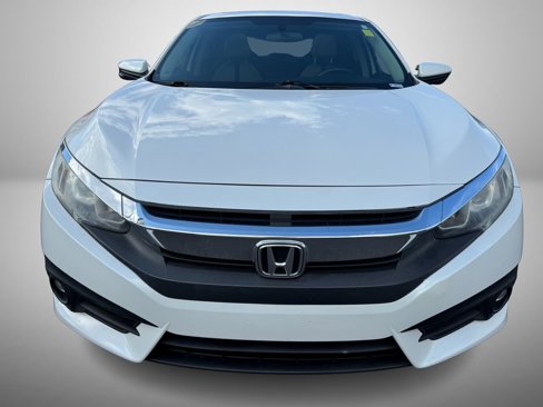 Used 2017 Honda Civic EX-T image 9