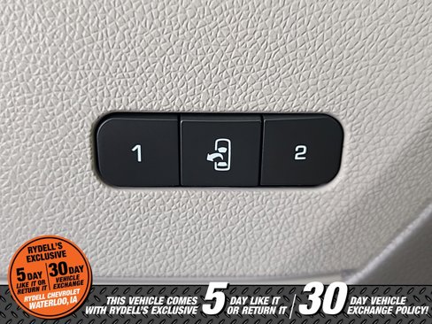 Used 2014 Chevrolet Traverse LTZ image 35