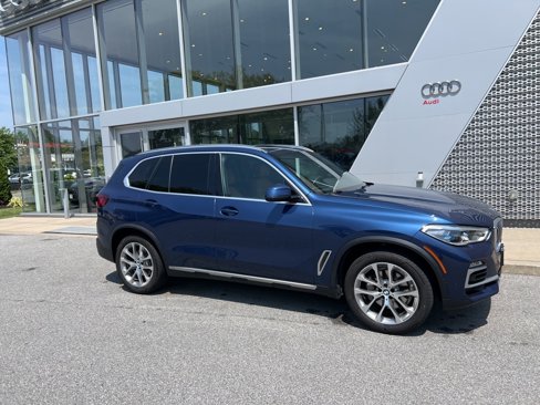 Used 2020 BMW X5 xDrive40i w/ Executive Package image 11