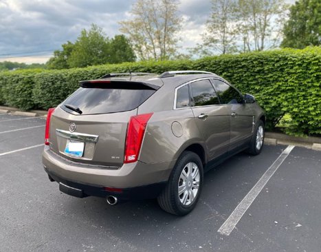 Used 2012 Cadillac SRX Luxury image 3