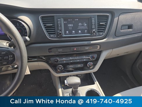 Used 2020 Kia Sedona LX image 28