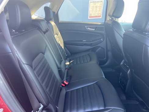 Used 2020 Ford Edge SEL w/ Convenience Package image 6
