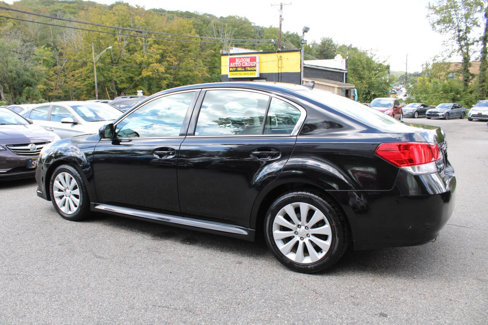 Used 2011 Subaru Legacy 3.6R Limited image 11