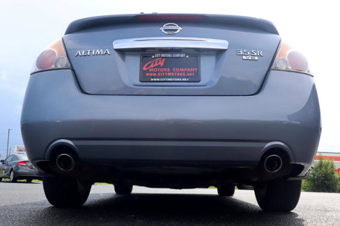 Used 2010 Nissan Altima 3.5 SR w/ Sport Pkg image 9