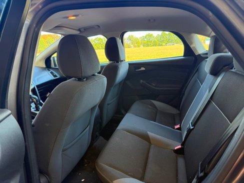 Used 2014 Ford Focus SE image 8