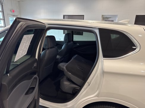 Used 2019 Buick Envision Essence image 20