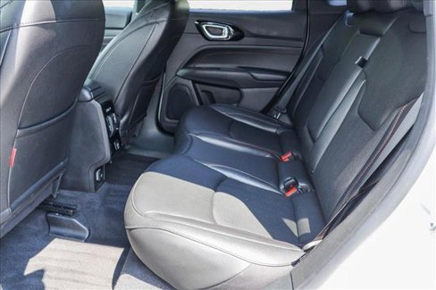 Used 2024 Jeep Compass Trailhawk image 23