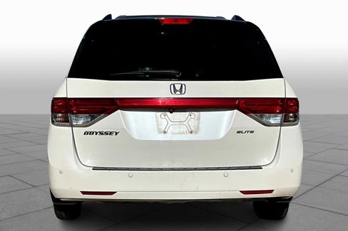 Used 2016 Honda Odyssey Touring Elite image 4