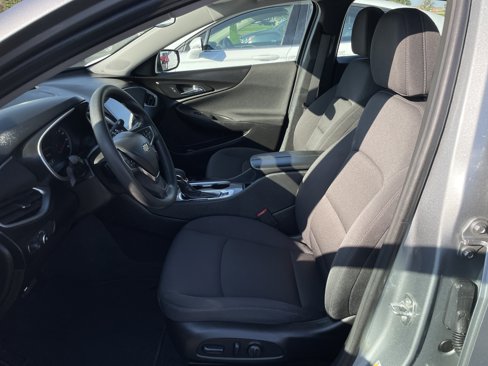 Used 2024 Chevrolet Malibu LT image 16