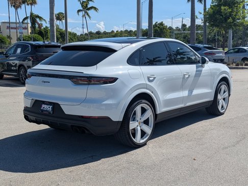 Certified 2022 Porsche Cayenne Coupe image 11