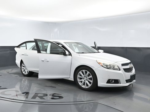Used 2013 Chevrolet Malibu LT image 24