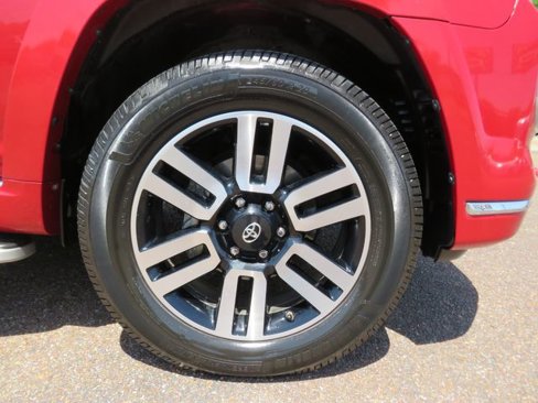 Used 2017 Toyota 4Runner Limited image 17