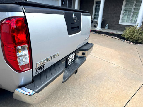 Used 2012 Nissan Frontier SL image 37