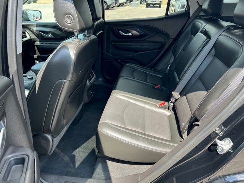 Certified 2024 GMC Terrain SLT image 13