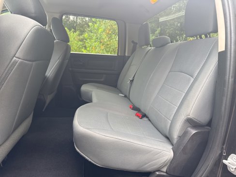 Used 2015 RAM 1500 Express image 33