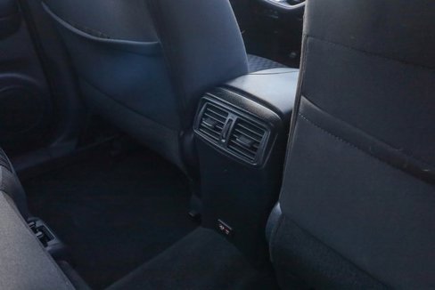 Used 2020 Nissan Rogue S image 50
