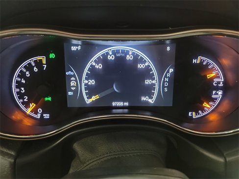 Used 2015 Jeep Grand Cherokee Limited image 13