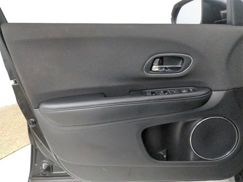 Used 2021 Honda HR-V EX image 35