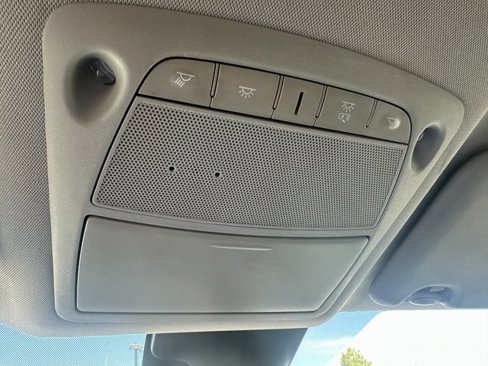 Used 2022 Nissan Rogue Sport SV image 28