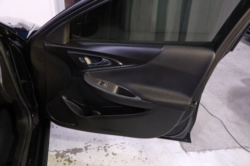 Used 2020 Chevrolet Malibu LT w/ Midnight Edition image 30