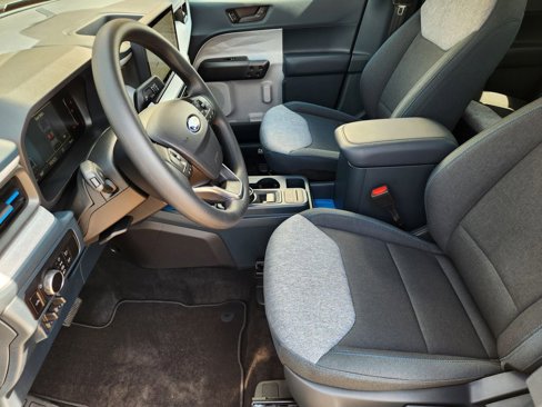 New 2025 Ford Maverick XLT image 9