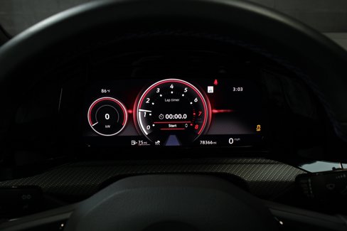 Used 2022 Volkswagen Golf R image 48