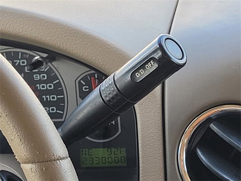 Used 2007 Ford F150 XLT image 16