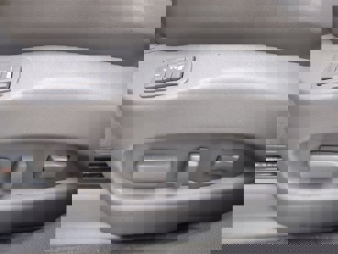 Used 2010 Cadillac SRX Performance image 17