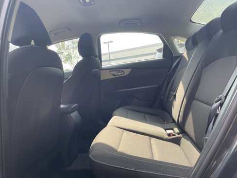 Used 2023 Kia Forte LXS image 17