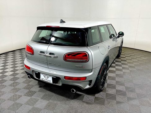 Certified 2023 MINI Cooper Clubman S image 6