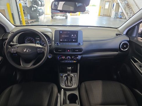 Certified 2022 Hyundai Kona SEL image 5