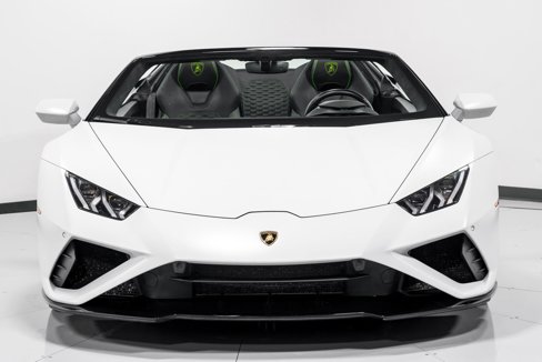 Used 2022 Lamborghini Huracan EVO image 8
