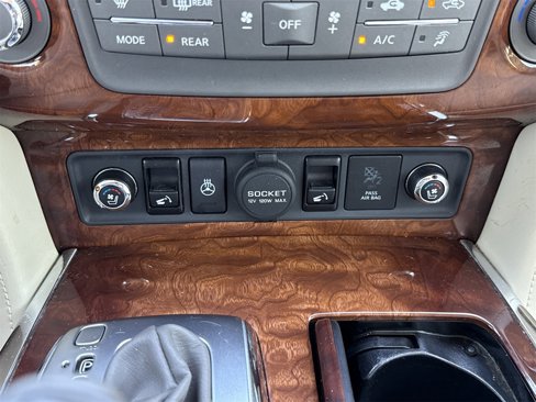Used 2017 INFINITI QX80 2WD w/ Deluxe Technology Package image 26