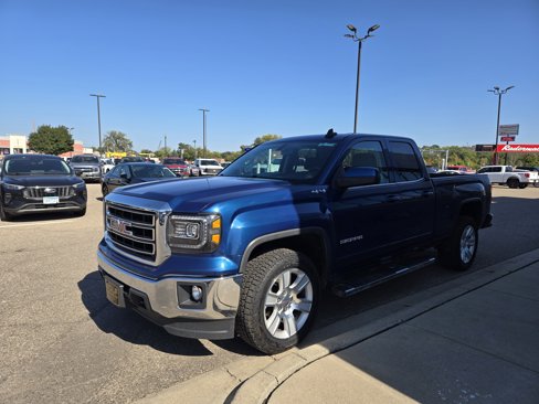 Used 2015 GMC Sierra 1500 SLE w/ SLE Value Package image 3