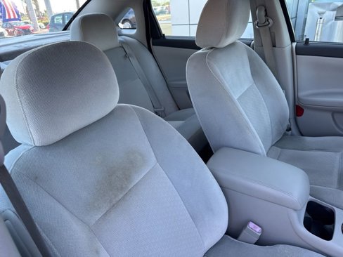 Used 2014 Chevrolet Impala LT w/ LT Sunroof Package image 20