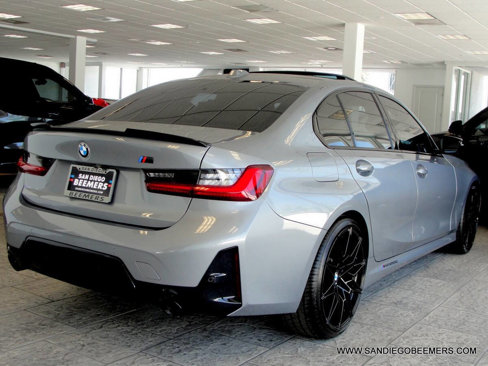 Used 2023 BMW 330i Sedan w/ M Sport Package image 70