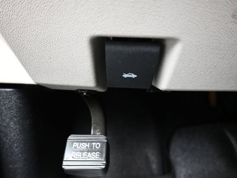Used 2019 Dodge Grand Caravan SXT image 27