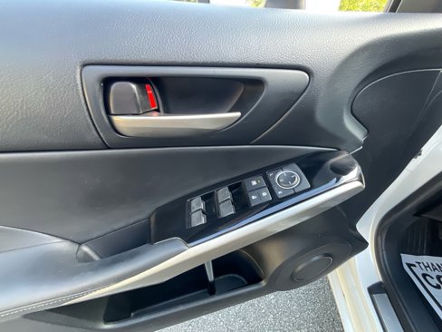 Used 2017 Lexus IS 200t image 38