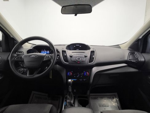 Used 2017 Ford Escape SE image 10