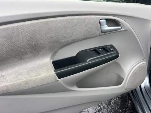 Used 2014 Honda Insight LX image 10