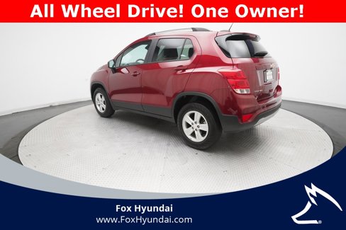 Used 2022 Chevrolet Trax LT w/ LT Convenience Package image 12
