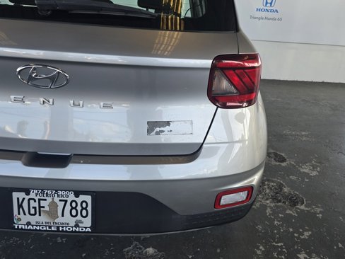 Used 2024 Hyundai Venue SE image 22