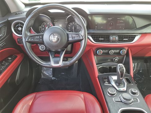 Used 2020 Alfa Romeo Stelvio w/ Nero Edizione image 5