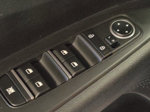 Used 2024 Kia Forte LXS image 27