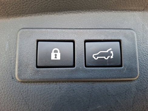 Certified 2023 Subaru Outback Premium image 30